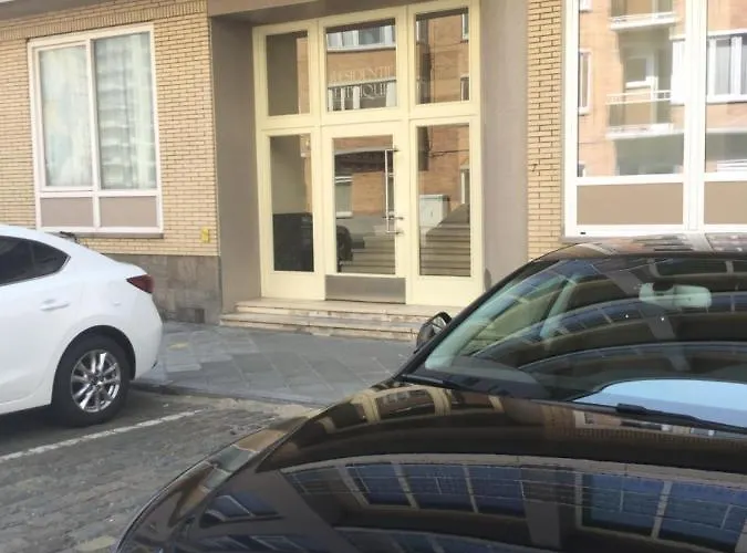 아파트 Hippique *